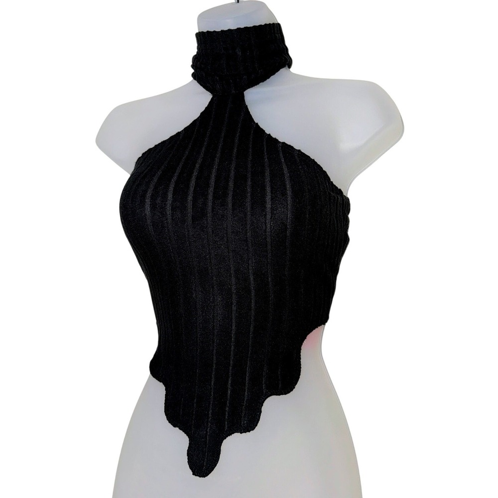 New Medium Black High Neck Sleeveless Turtleneck Ribbed Drip Hem Crop Triangle